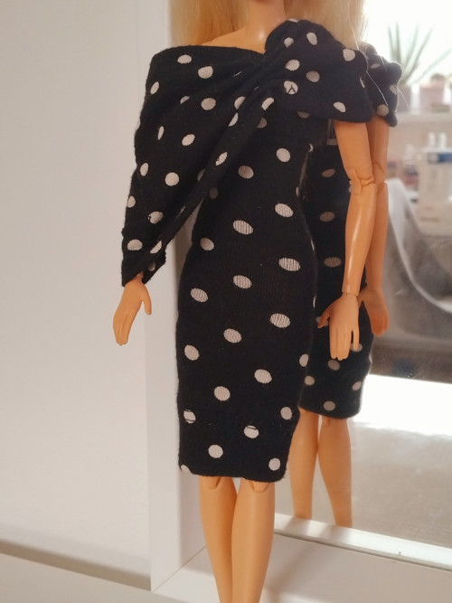 Šaty pro barbie plesové — foto 5