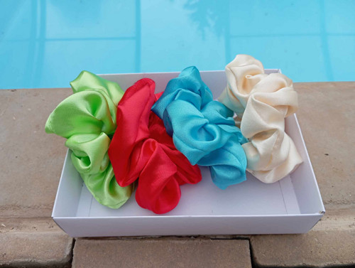 Scrunchie gumička tyrkys — foto 2