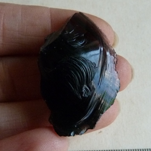 Obsidián kouřový surový - 4,5 cm - Extra! — foto 3