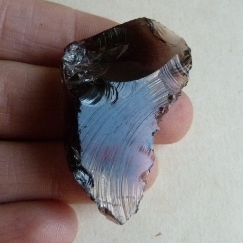 Obsidián kouřový surový - 5 cm - Extra! — foto 2