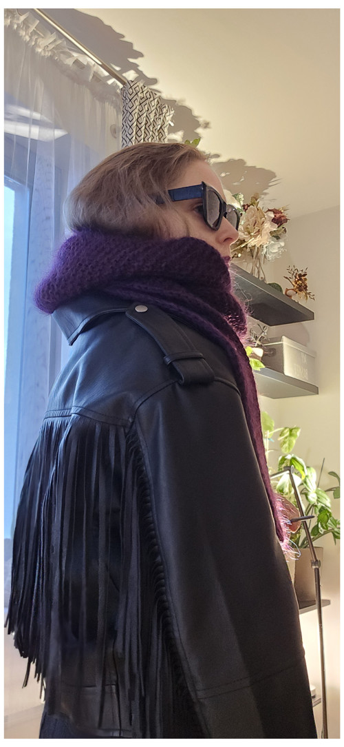 Trendová šála s kapucí. — foto 3