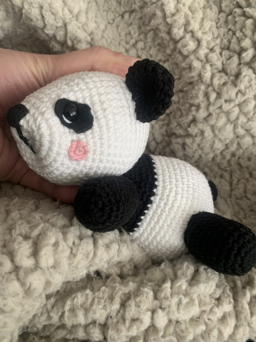 Panda Vanda, maličká háčkovaná pandička — foto 4