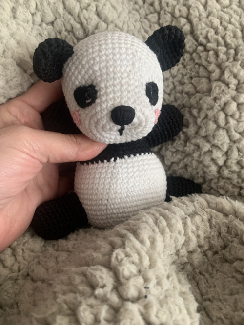 Panda Vanda, maličká háčkovaná pandička — foto 2