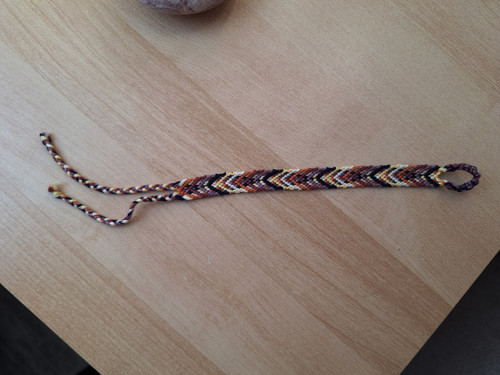 Macramé náramek šipky — foto 2
