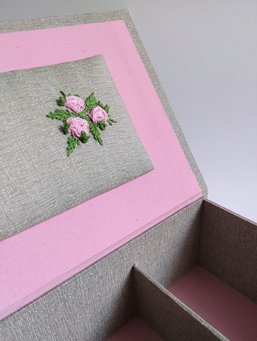 Šití, šicí box — foto 2