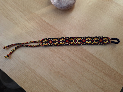 Macramé náramek tmavě modrý — foto 2