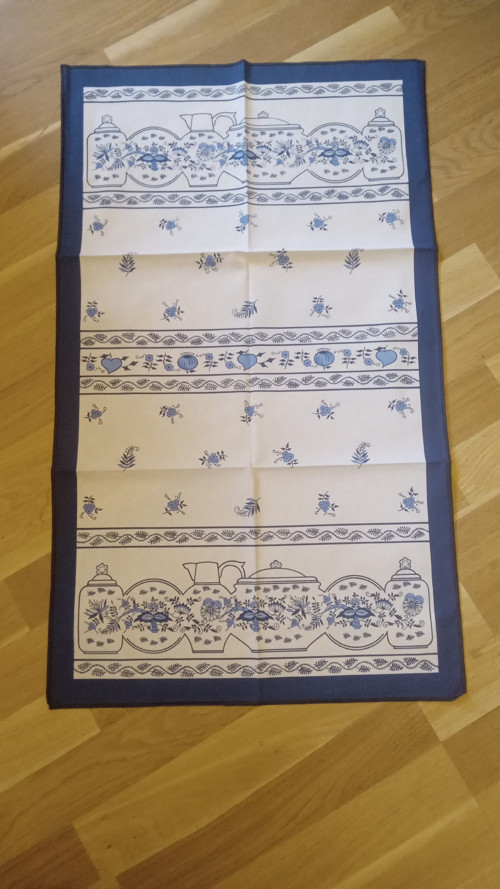 Ubrus cibulák — foto 2