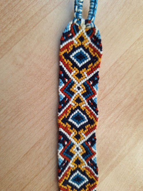 Macramé náramek barevná oka — foto 2
