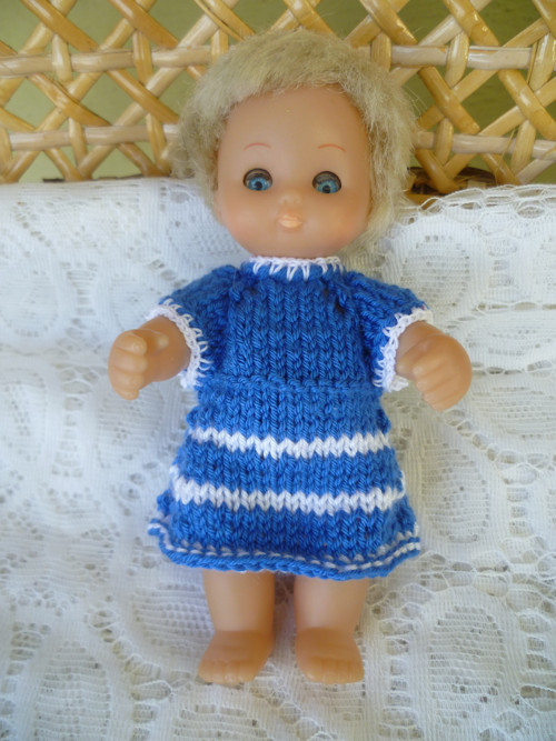 Sada oblečků pro malou panenku — foto 4