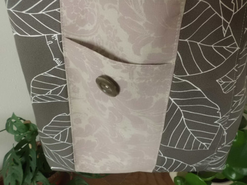 Taška hnědá, listy. — foto 3