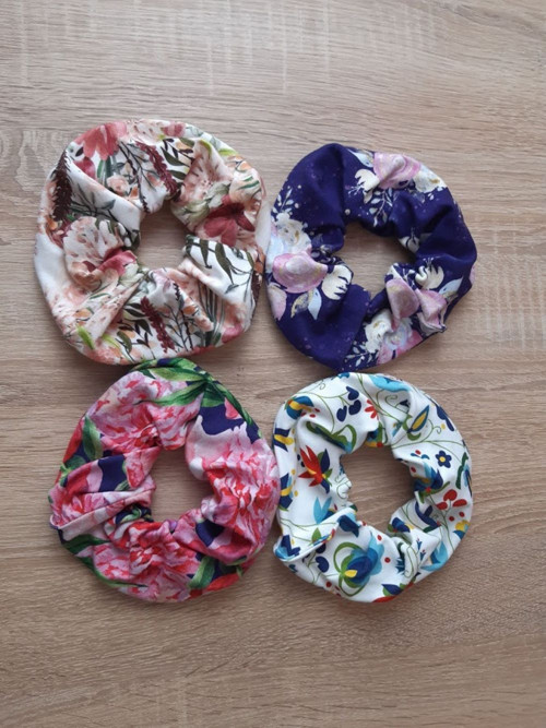 Bavlněná scrunchie gumička do vlasů — foto 2