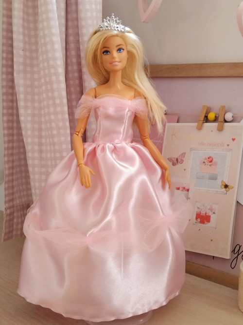 Plesové šaty pro barbie — foto 3