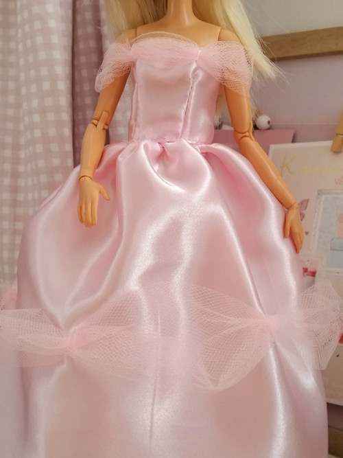 Plesové šaty pro barbie — foto 4