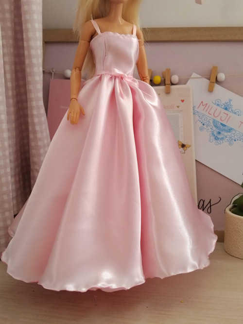 Plesové šaty pro barbie — foto 3