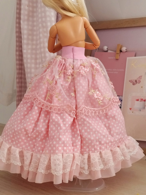 Barbie sukýnka — foto 2