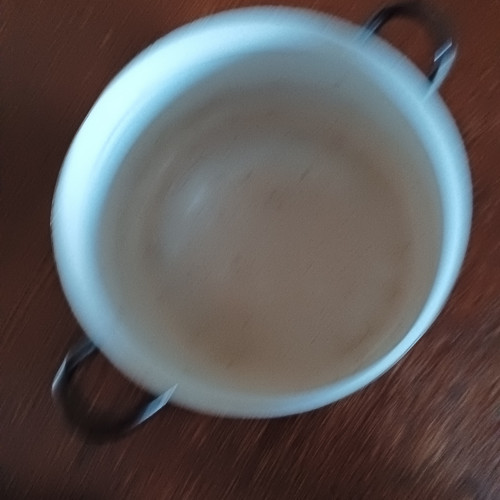 Černý kastrol — foto 3