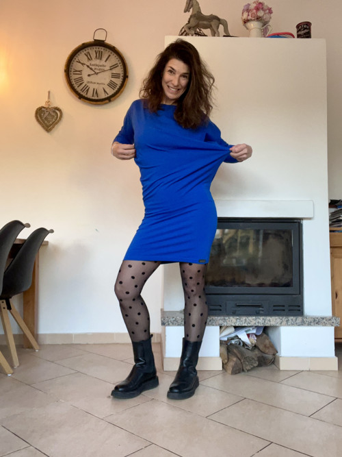 Šaty netopýří s 3/4 rukávem — foto 4