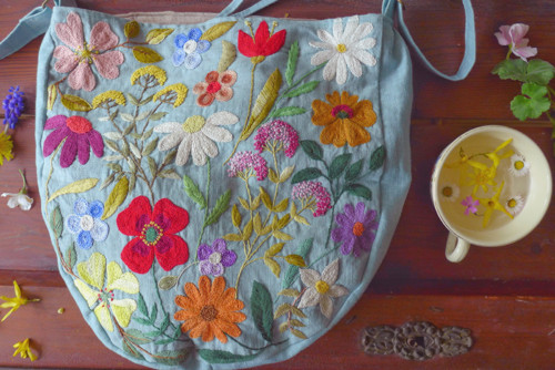 S láskou vyšívaná — foto 3