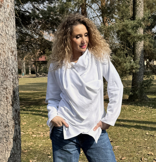 Kabátek bílý na zip — foto 2