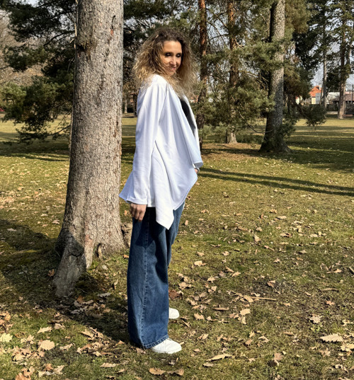 Kabátek bílý na zip — foto 3