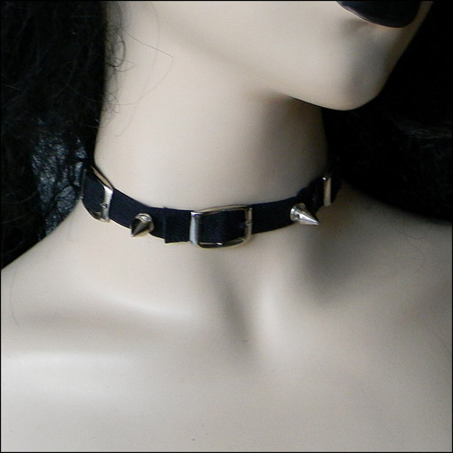 Rockový choker — foto 2