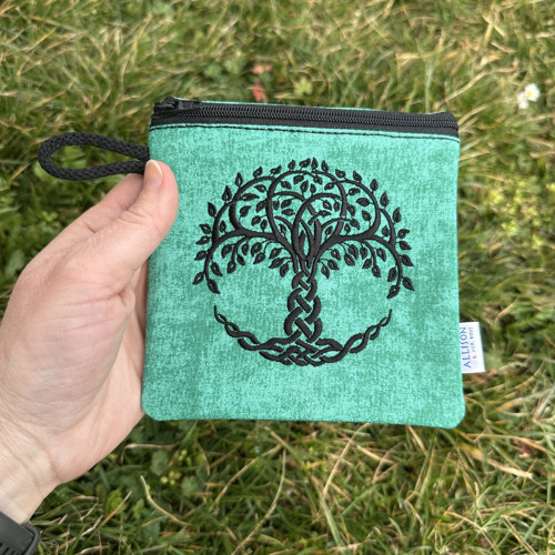 Kapsička velká Yggdrasil zelený — foto 4