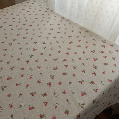 Drobné růžičky na režné — foto 3