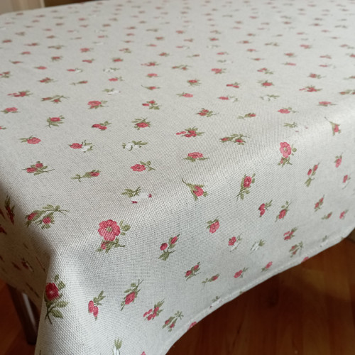 Drobné růžičky na režné — foto 5