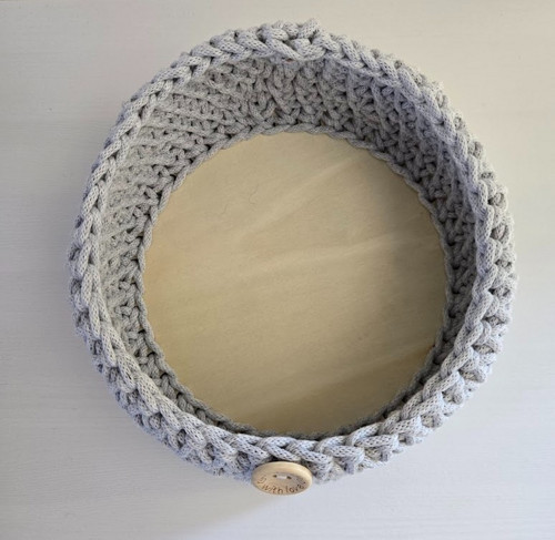 Ručně háčkovaný košík z macramé + dno — foto 5