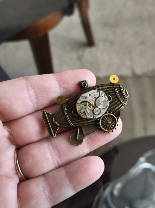 Vzducholoď, steampunková brož II — foto 2