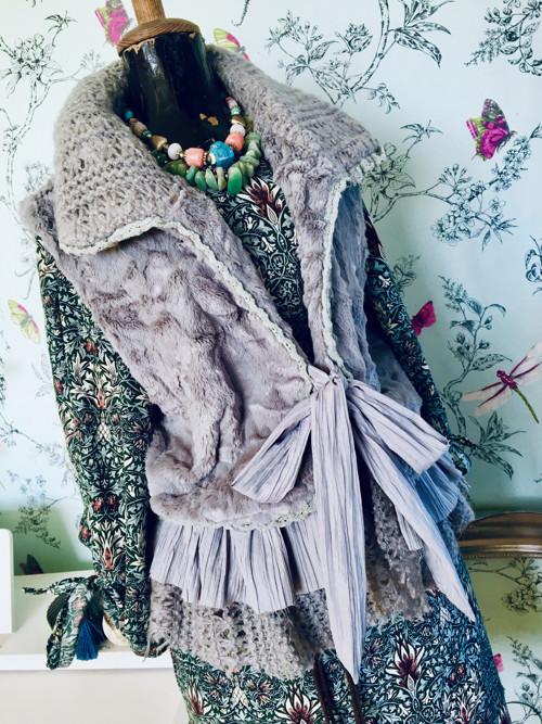 Vestička bohémská luxusní — foto 3