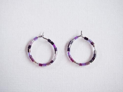 Dramatické kruhy - korálkové náušnice — foto 2