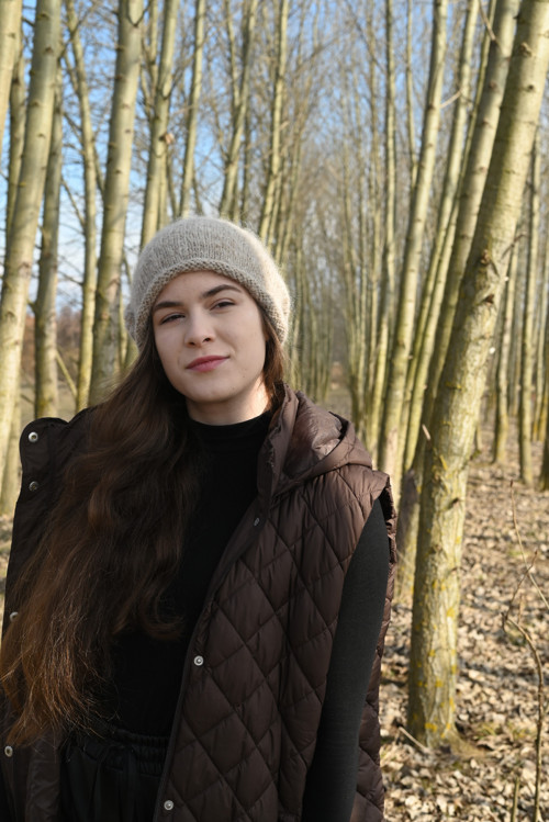 Čepice bézová — foto 5
