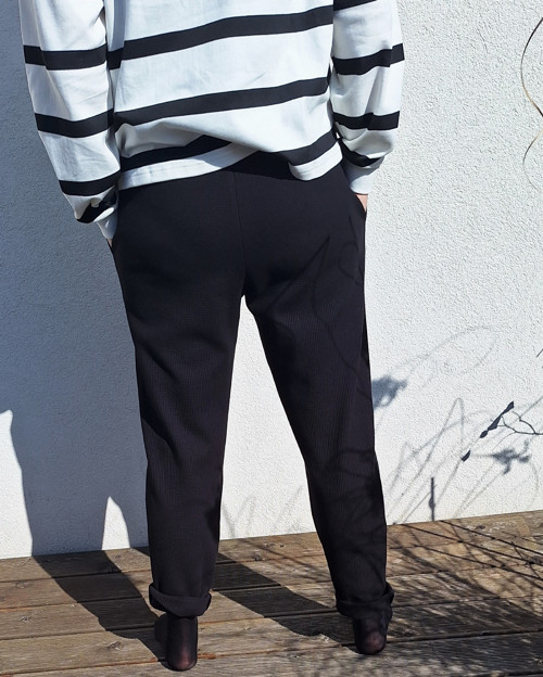 K a l h o t y č e r n é...M/L — foto 3