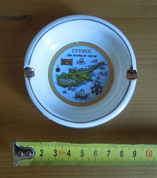 Starý porcelánový popelníček — foto 6