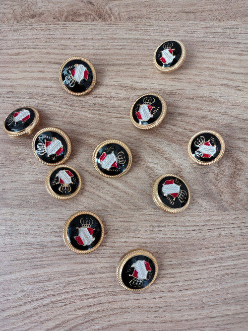 Kovový gombík v.22mm — foto 2