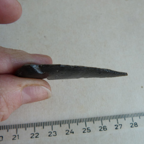 Obsidián černý - hrot - 5 cm (OH5) — foto 6