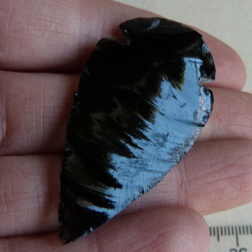 Obsidián černý - hrot - 5 cm (OH7) — foto 2
