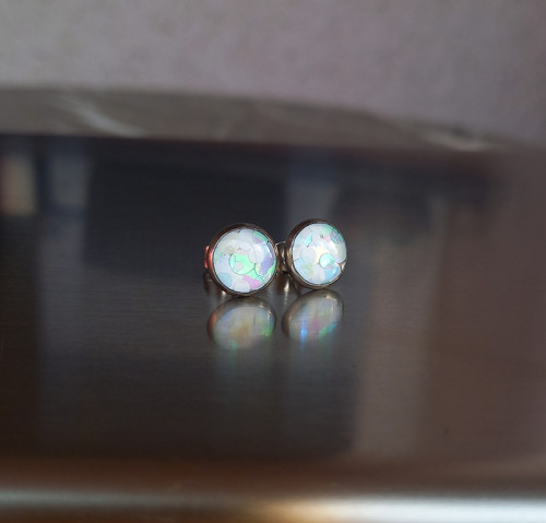 Bílé perleťové 8 mm — foto 2