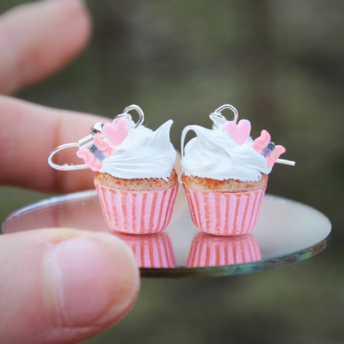 Cupcakes se srdíčky a motýlky — foto 2
