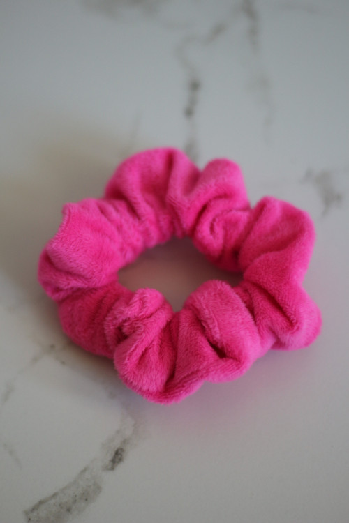 Plyšová gumička do vlasů - scrunchie — foto 2