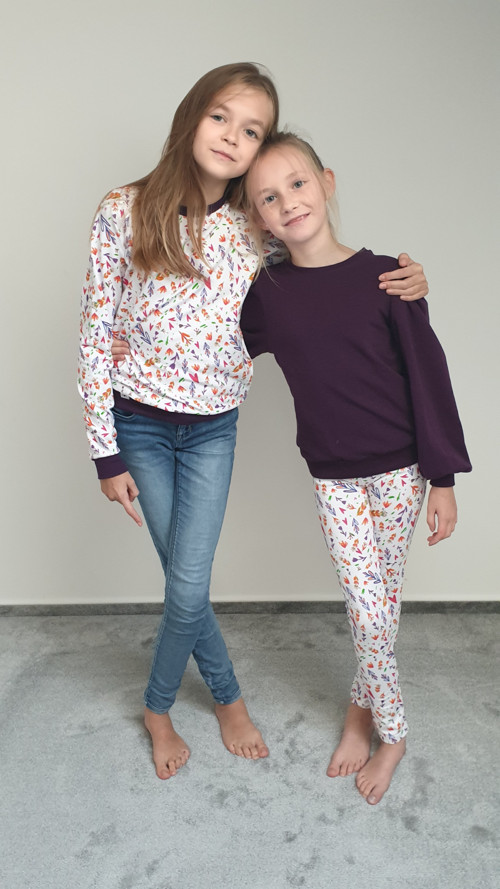 Mikina * Barevné lístky — foto 3