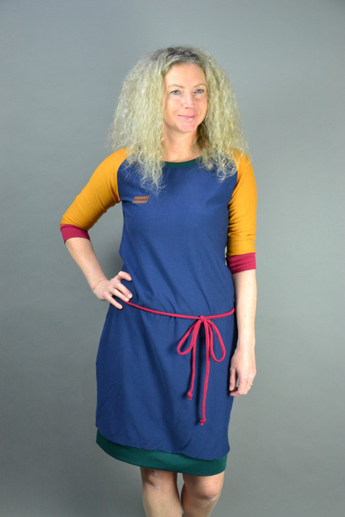 Kombinované šaty — foto 2