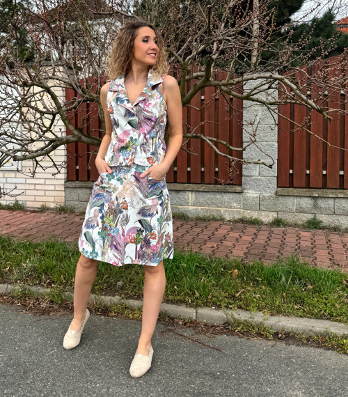Áčková sukně květy vel. M — foto 3