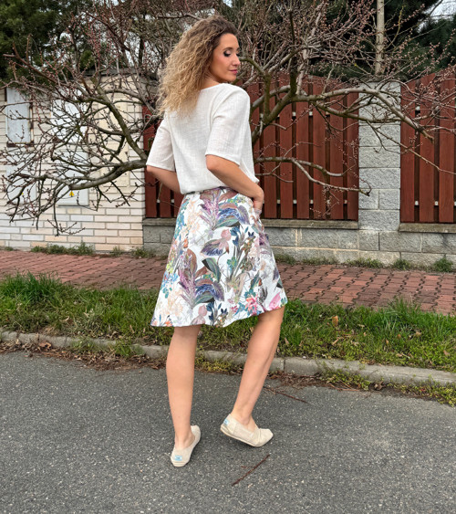 Áčková sukně květy vel. M — foto 6