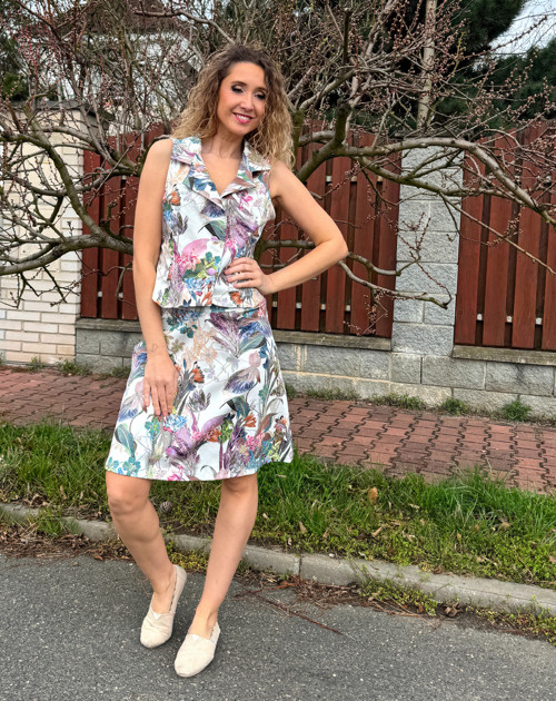 Áčková sukně květy vel. M — foto 4