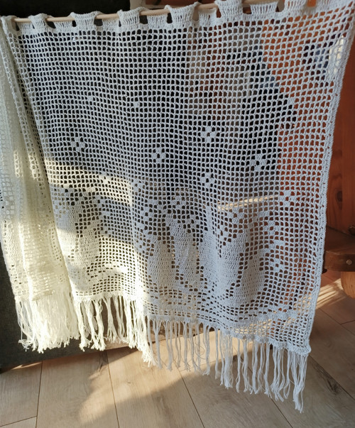 Záclonka - třásně — foto 2