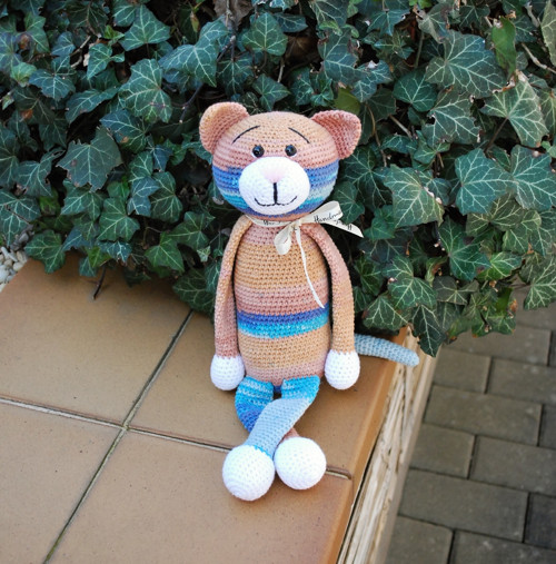 Háčkovaný kočičák — foto 3