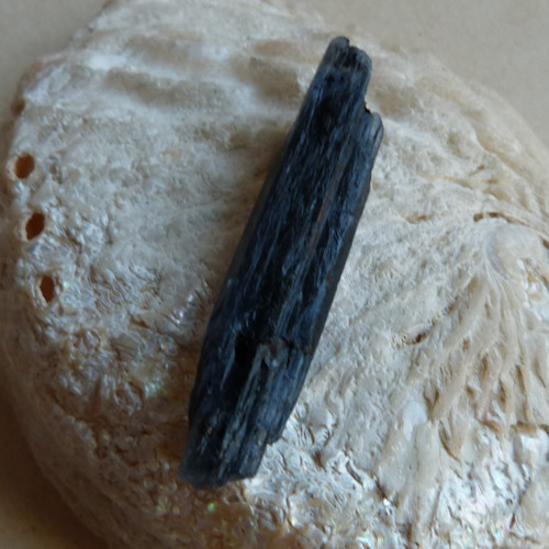 Kyanit - disten - 5,6 cm - Extra — foto 5