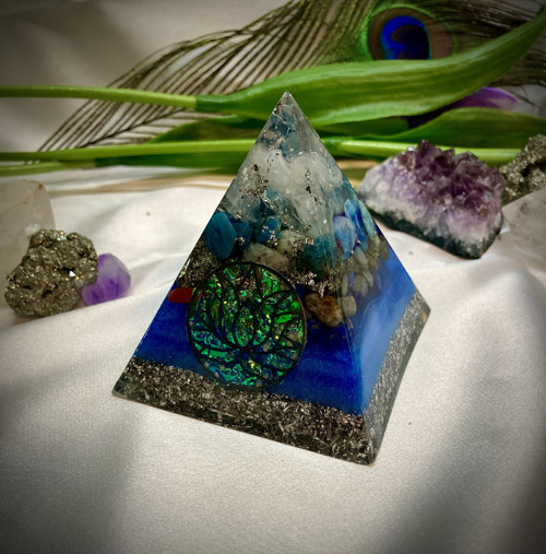 Orgonitová pyramida modrá — foto 2